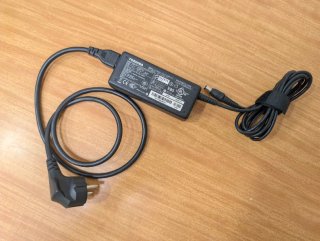 Portátil Toshiba Portégé M200