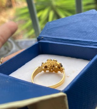 Anillo Vintage Chapado en Oro con Piedras