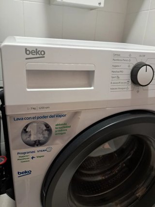 Lavadora Beko 7kg SteamCure 1200rpm