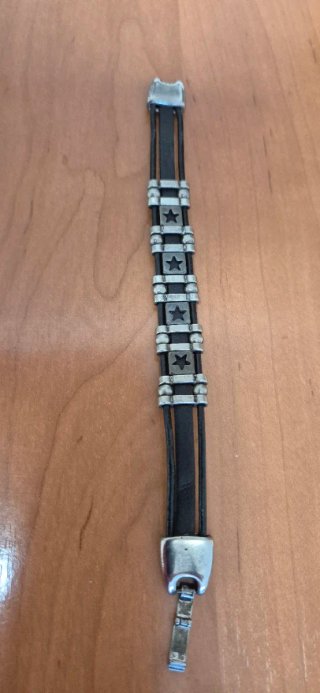 Pulsera de hombre con estrellas