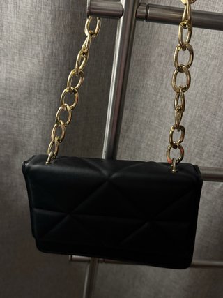 Bolso Shein Negro con Cadena Dorada