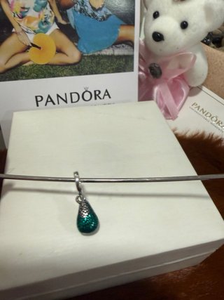 Charm Pandora Aguacate