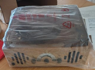 Tocadiscos, Radio y Altavoces