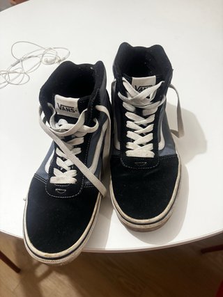 Zapatillas VANS Negras y Azules