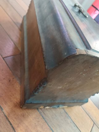 Tapa Antigua de Madera para Máquina de Coser