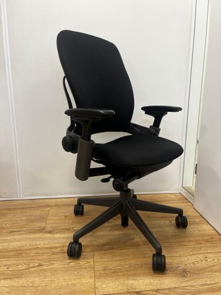 Steelcase Leap V2 (modelo de sala de exposición)