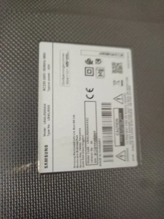 Televisor  de 40 pul Samsung Negro