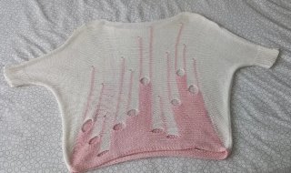 Jersey mujer blanco y rosa desgastado