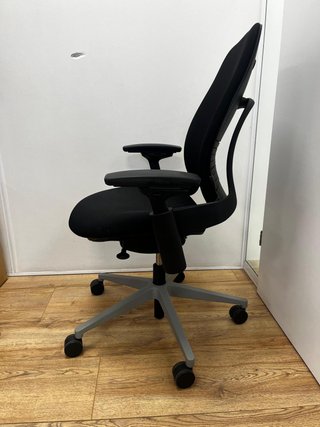 Steelcase Leap V2 Gris