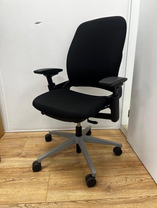 Steelcase Leap V2 Gris