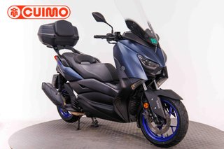 YAMAHA XMAX 125