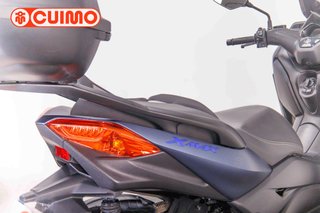YAMAHA XMAX 125
