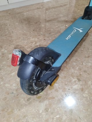 Patinete Eléctrico Lancia Ypsilon para Piezas.