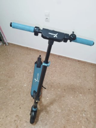 Patinete Eléctrico Lancia Ypsilon para Piezas.