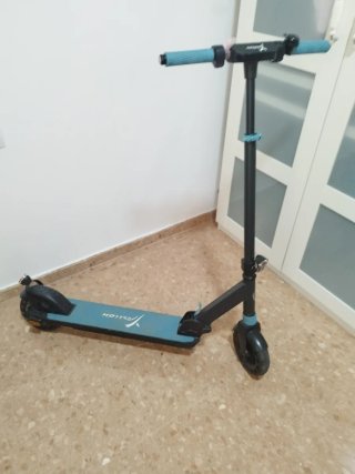 Patinete Eléctrico Lancia Ypsilon para Piezas.