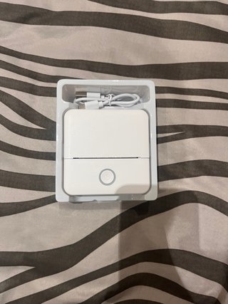 Mini impresora portátil blanca