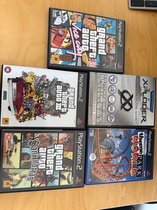 Lote de 4 Consolas PlayStation 2 (PS2) y juegos