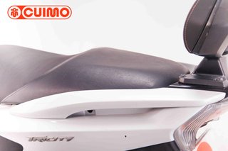 YAMAHA TRICITY 125