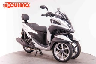 YAMAHA TRICITY 125
