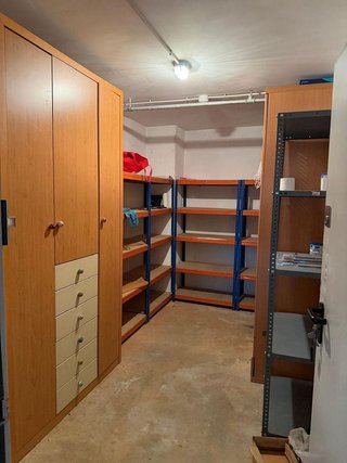 Garaje en venta en Sants en Barcelona