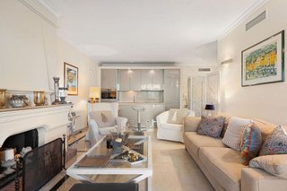 Ático en venta en Nueva Andalucía en Marbella