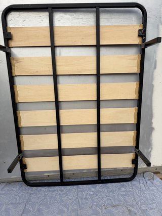 Somier 135x190cm Metal y Madera
