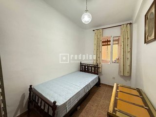 Piso en venta en La Luz - El Torcal en Málaga