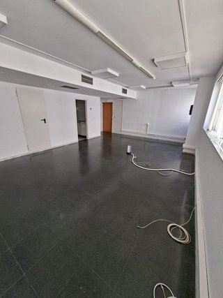 Oficina en alquiler en Les Corts en Barcelona
