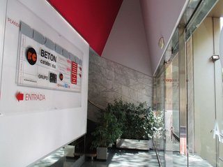 Oficina en alquiler en Les Corts en Barcelona