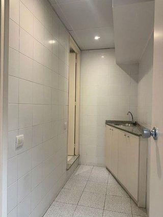 Oficina en alquiler en La Maternitat i Sant Ramon en Barcelona