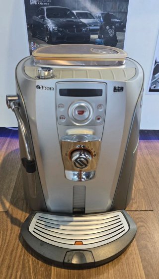 Cafetera automatica Saeco Talea Ring Plus Tactil