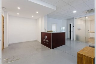 Oficina en alquiler en Sants-Badal en Barcelona