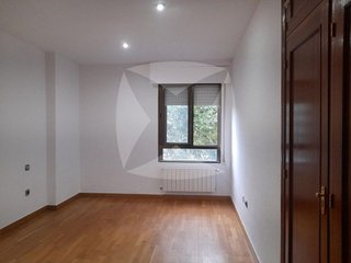 Piso en alquiler en Huerta Rosales - Valdepasillas en Badajoz