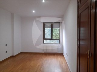 Piso en alquiler en Huerta Rosales - Valdepasillas en Badajoz