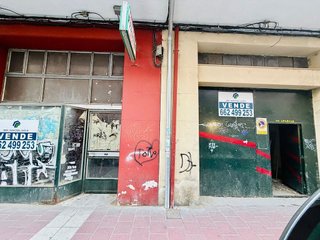 Local comercial en venta en Pajarillos en Valladolid
