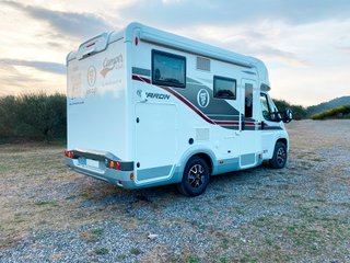 Autocaravana perfilada Elnagh Baron 531