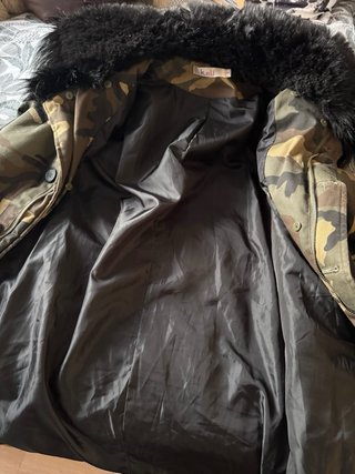 Chaqueta Militar con Capucha de Pelo