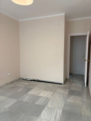 Piso en alquiler en Zona Bahía Blanca en Cádiz