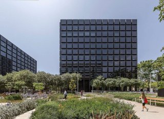 Oficina en alquiler en Les Corts en Barcelona