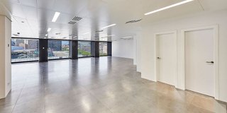 Oficina en alquiler en Les Corts en Barcelona