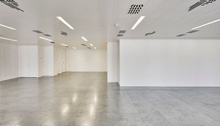 Oficina en alquiler en Les Corts en Barcelona