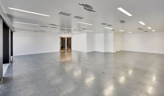 Oficina en alquiler en Les Corts en Barcelona
