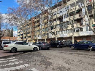 Piso en venta en Reyes Católicos en Alcalá de Henares