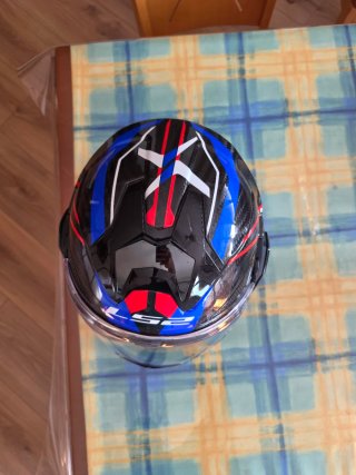 Casco de moto LS2 nuevo