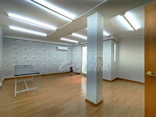 Local comercial en alquiler en Centre en Mataró