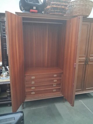 Armario clásico madera maciza gran capacidad