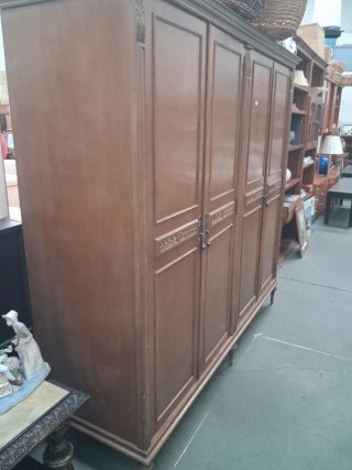 Armario clásico madera maciza gran capacidad