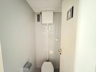Oficina en alquiler en Les Corts en Barcelona