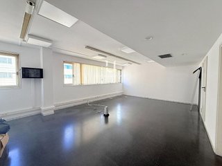 Oficina en alquiler en Les Corts en Barcelona