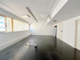 Oficina en alquiler en Les Corts en Barcelona